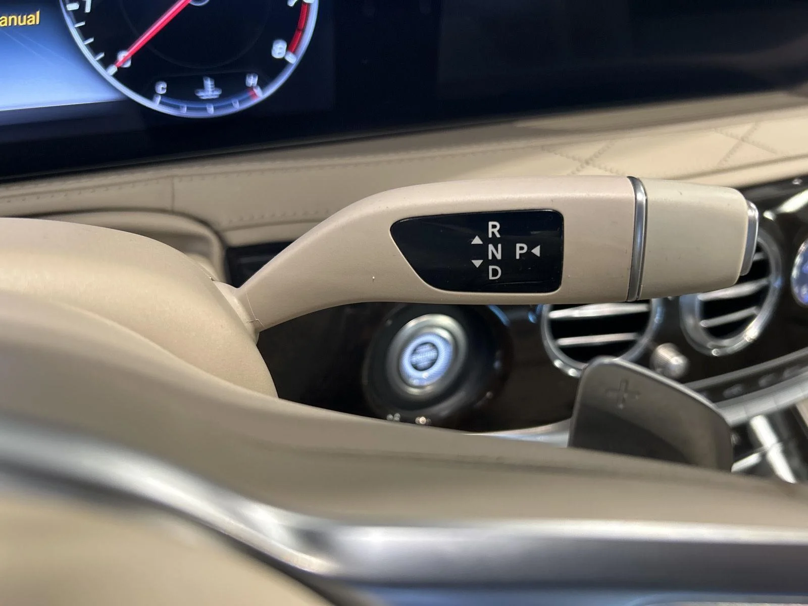 Used 2019 Anthracite Blue Metallic Mercedes-Benz Maybach S 560 image 19