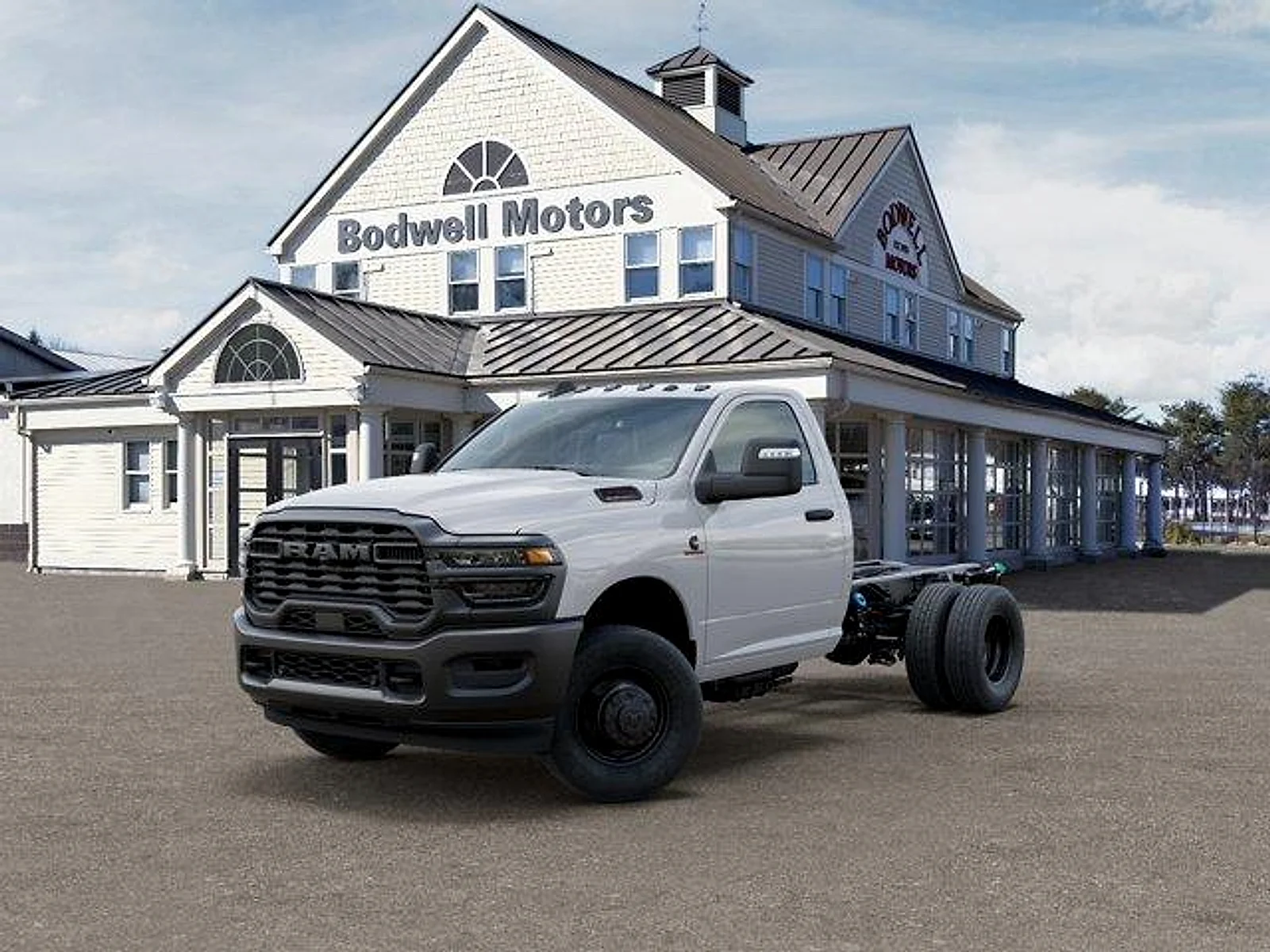 New 2026 Bright White Clear-Coat Exterior Paint RAM Tradesman 4WD Reg Cab 60" CA 143.5" WB image 1