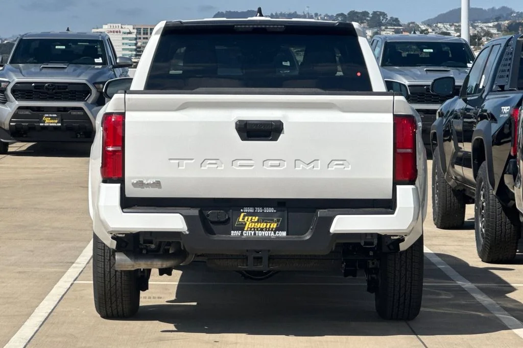New 2026 Ice Cap Toyota  SR5 image 5