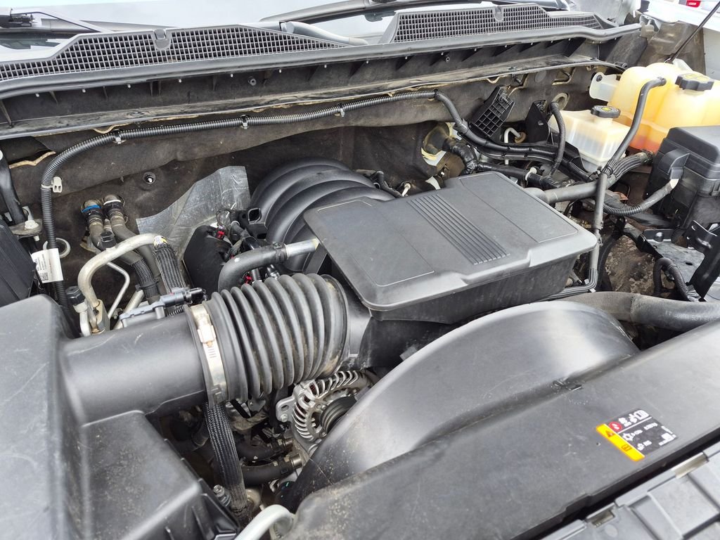 Used 2022 White Chevrolet Work Truck image 29