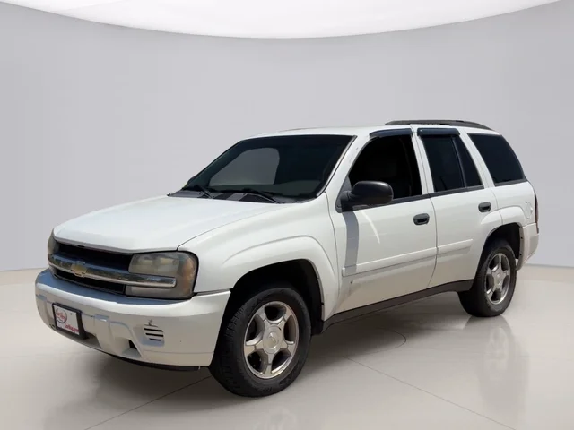 Pre-Owned 2008 Chevrolet Trailblazer LT