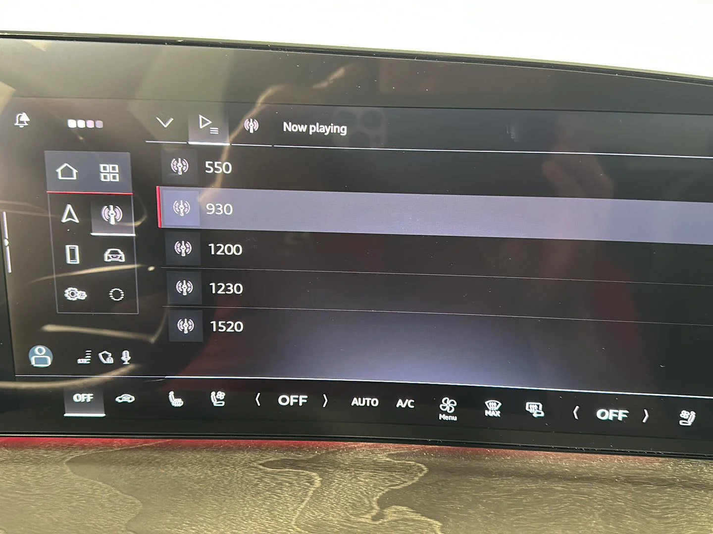 Used 2025 Navarra Blue Metallic Audi Premium Plus image 29