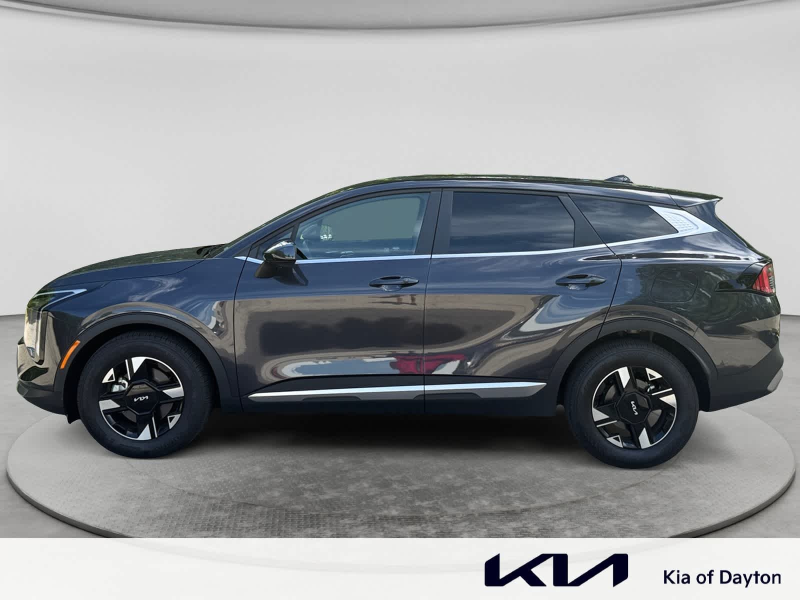 Certified Used 2026 Gravity Gray Kia LX image 8