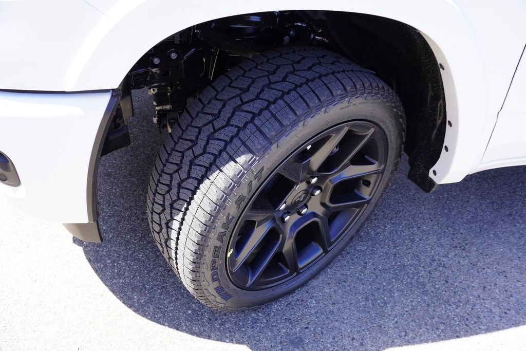 New 2026 Bright White Clear-Coat Exterior Paint RAM Laramie image 9