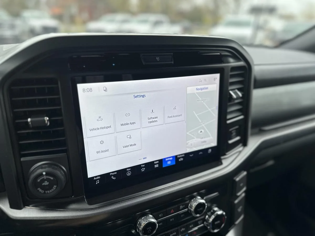 Used 2026 Blue Ford Lariat image 19