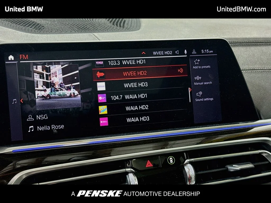 Used 2020 Dark Graphite BMW xDrive40i image 8