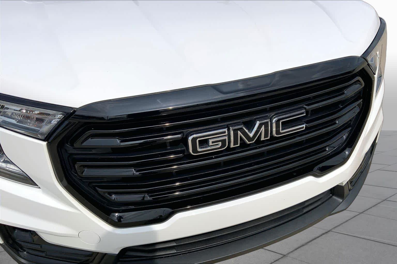 Used 2023 Summit White GMC SLT image 29