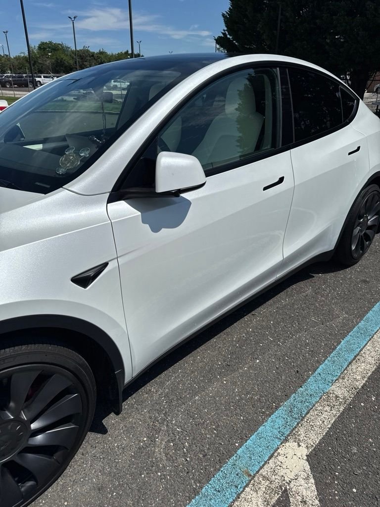 Used 2024 White Tesla Performance image 1