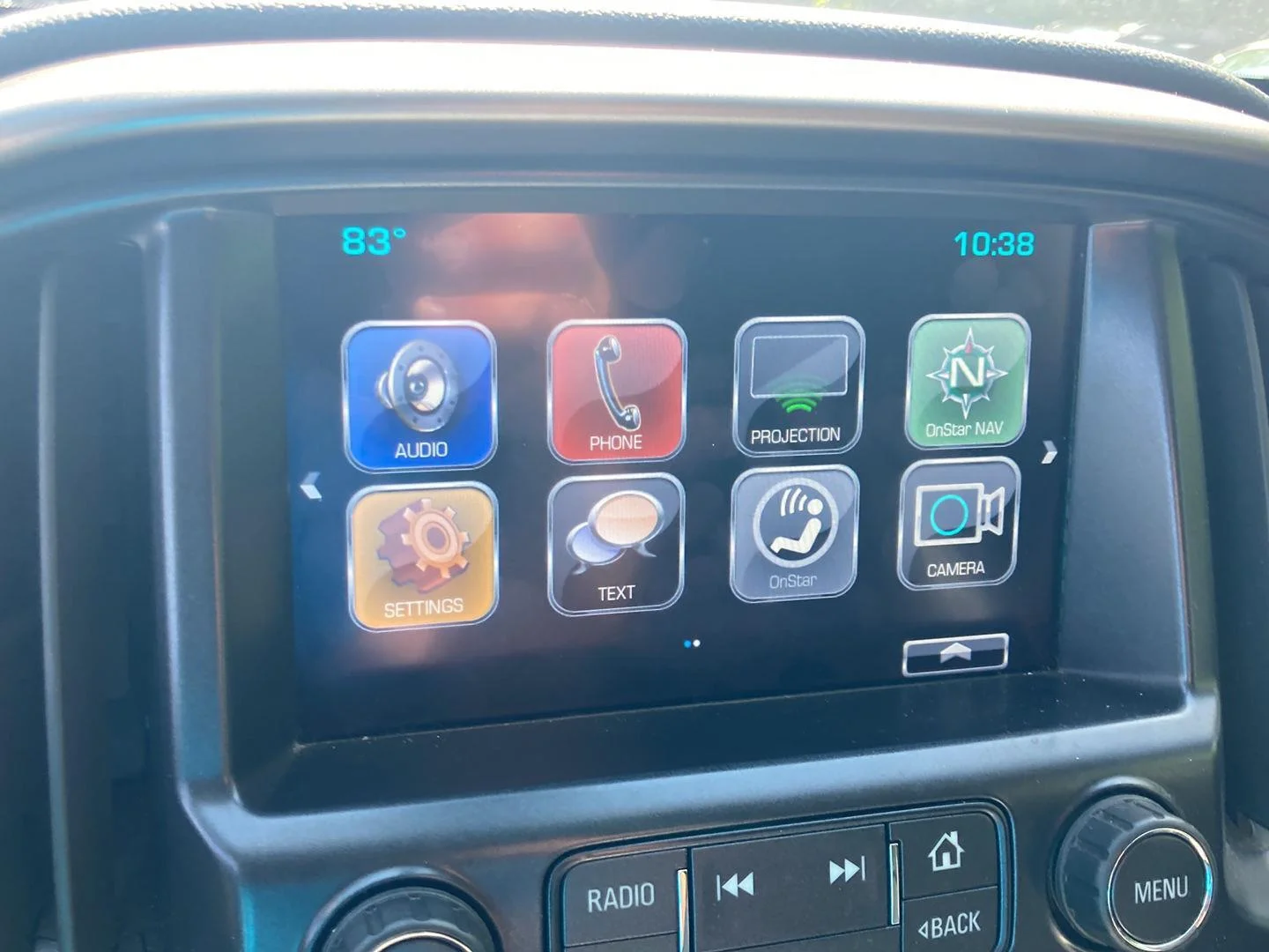 Used 2018 BLACK Chevrolet 4WD Z71 image 17