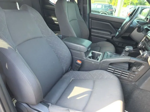 Used 2025 UNDERGROUND Toyota SR5 image 12