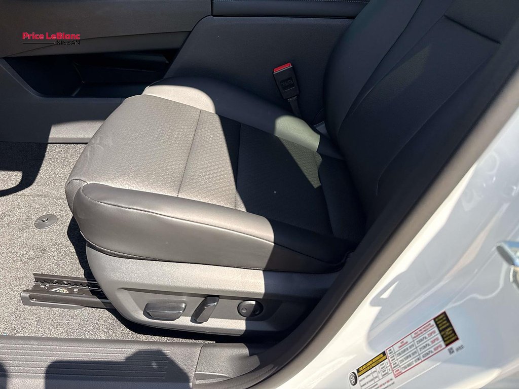New 2026 Everest White Pearl TriCoat Nissan Dark Armor™ image 11