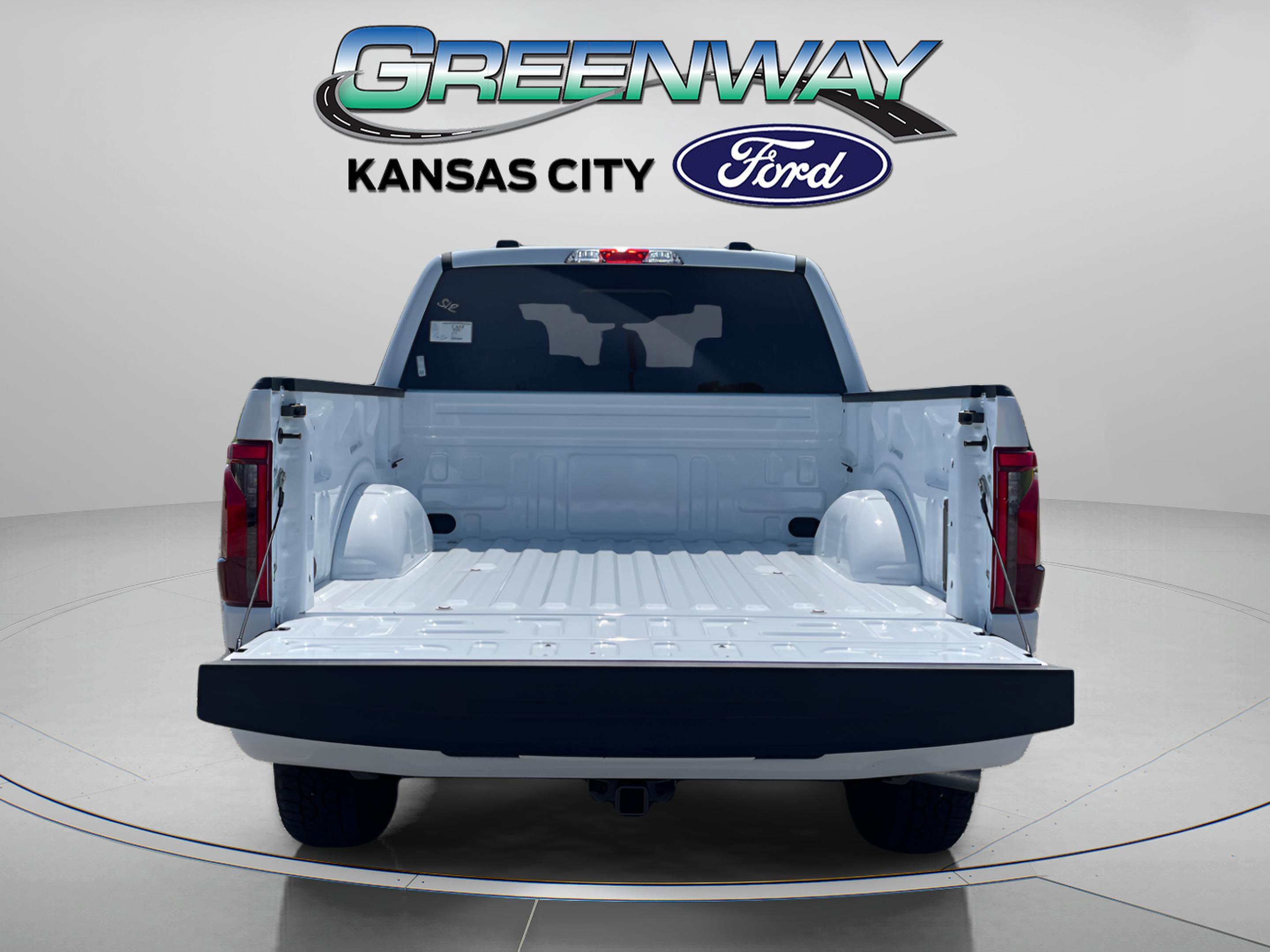 2025 Ford F-150 XLT - Photo 7