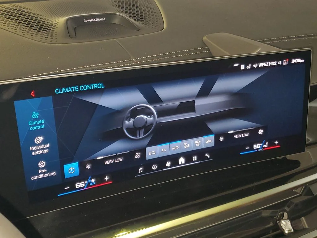 New 2027 Black Sapphire Metallic BMW Competition image 21