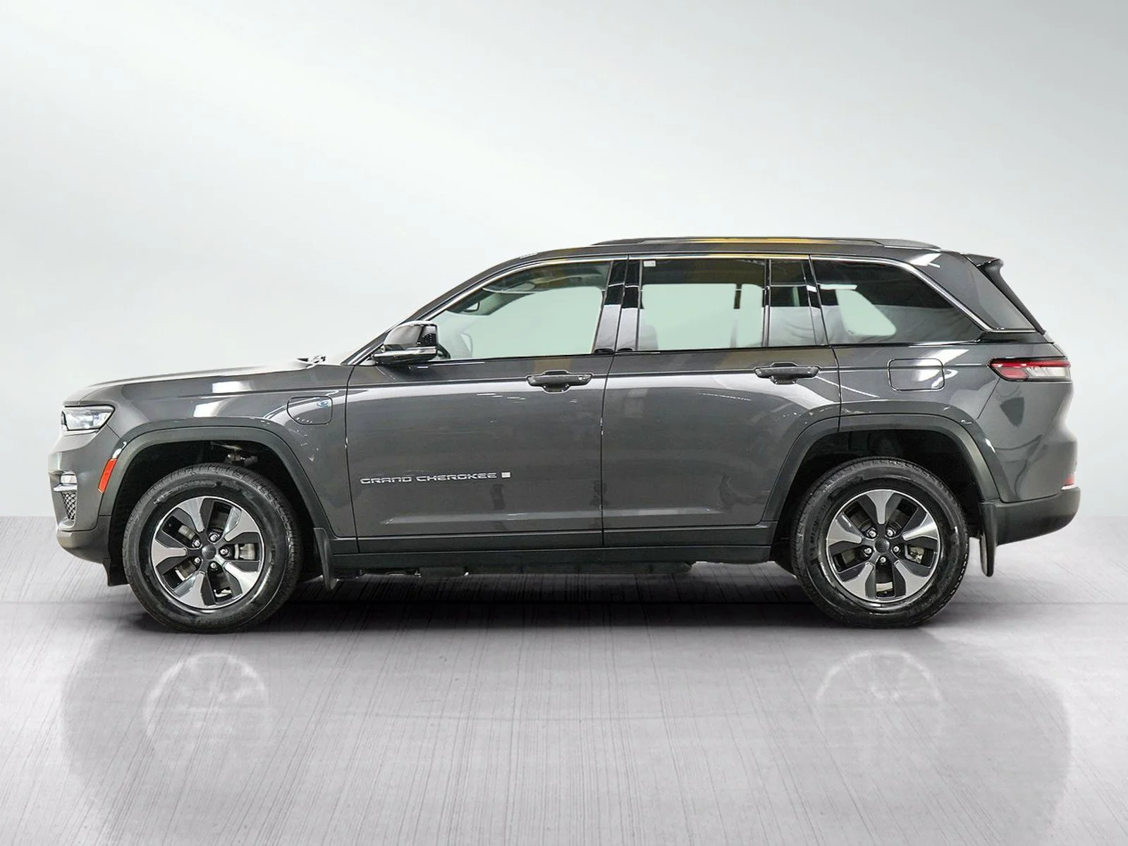 Used 2023 Jeep Grand Cherokee 4xe with VIN 1C4RJYB68PC611455 for sale in Burnsville, Minnesota
