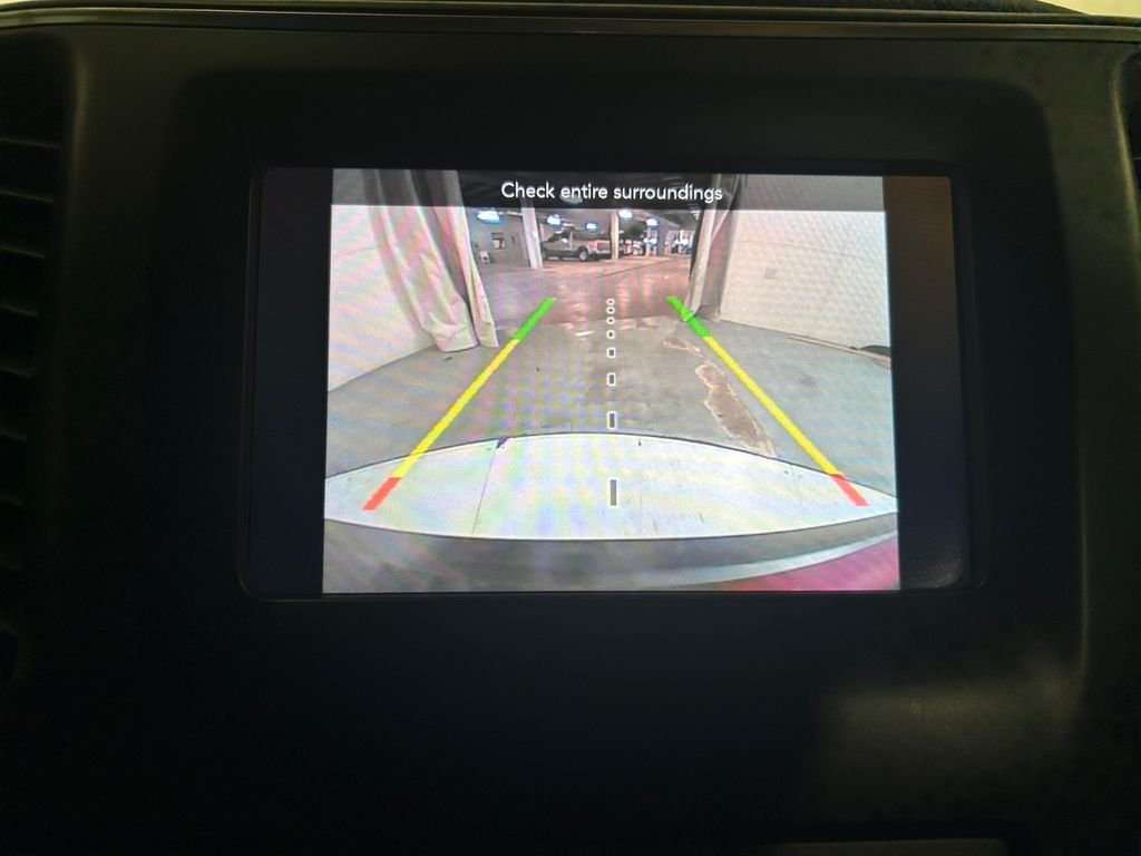 Used 2019 Red Jeep Latitude image 26