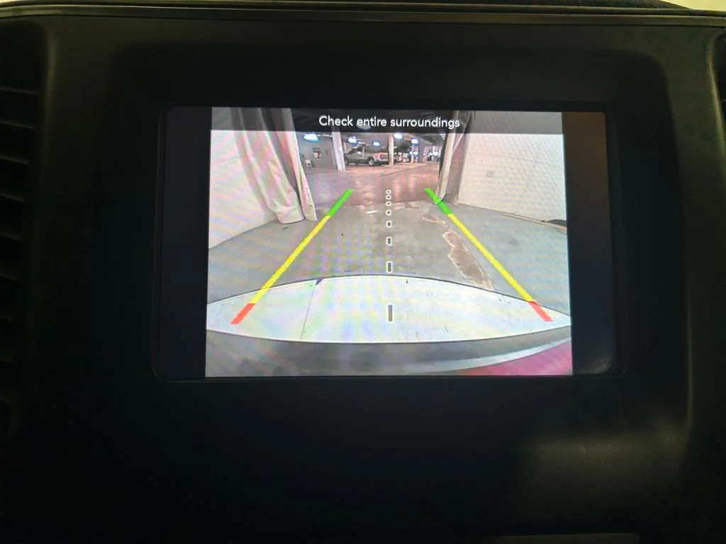 Used 2019 Red Jeep Latitude image 26
