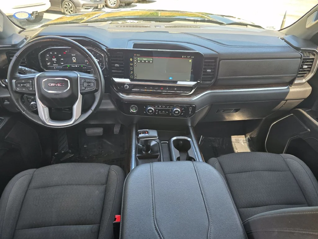 Used 2023 Black GMC Elevation image 5
