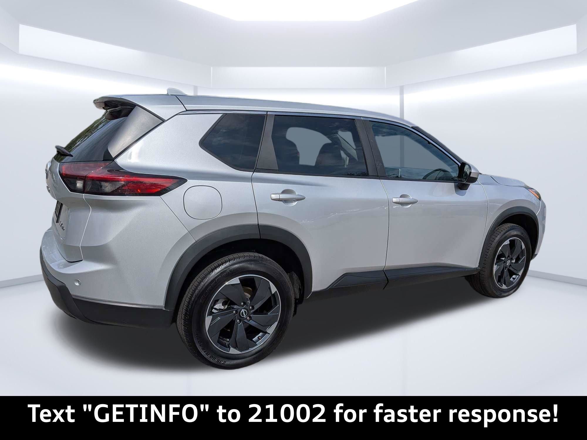 Used 2024 Silver Nissan SV image 3