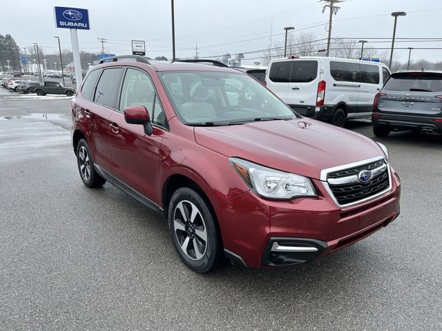 Used 2018  Subaru Premium image 10