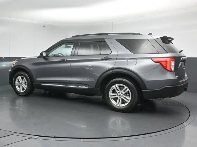 Used 2022 Gray Ford XLT image 5