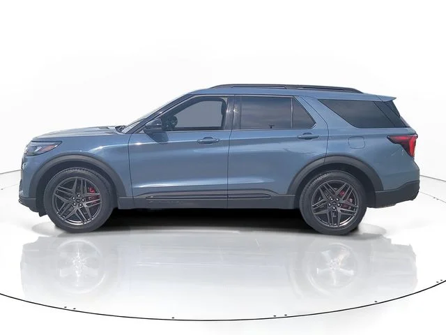 Used 2025 Blue Ford ST image 4