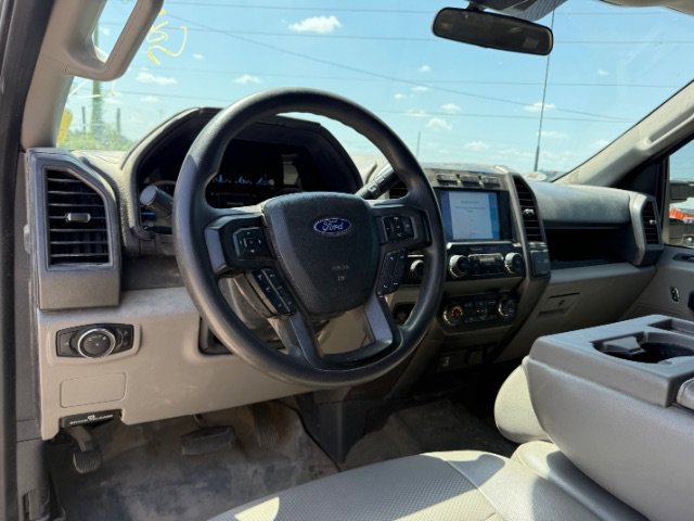 Used 2022 Gray Ford XL image 16