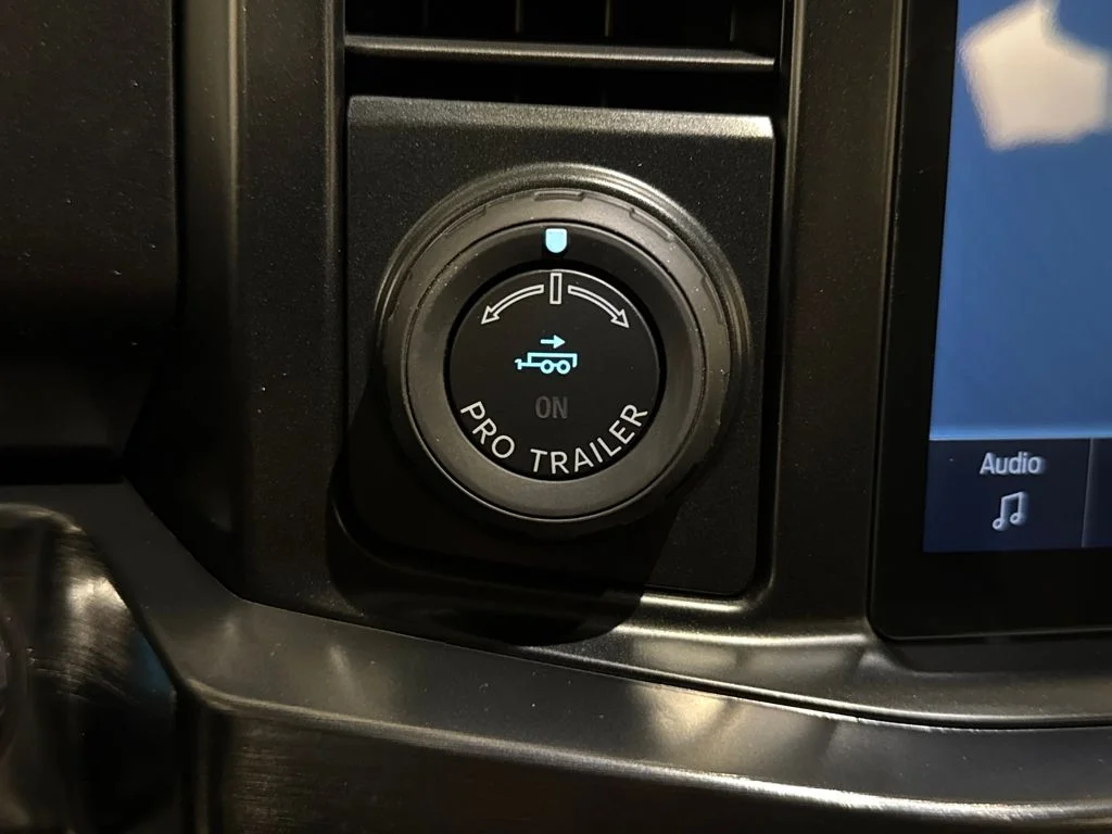 New 2026 Gray Ford Lariat image 35