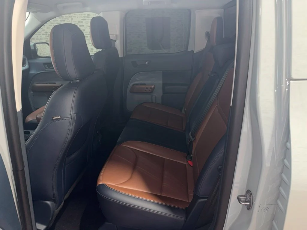Used 2023 Cactus Ford Lariat image 13