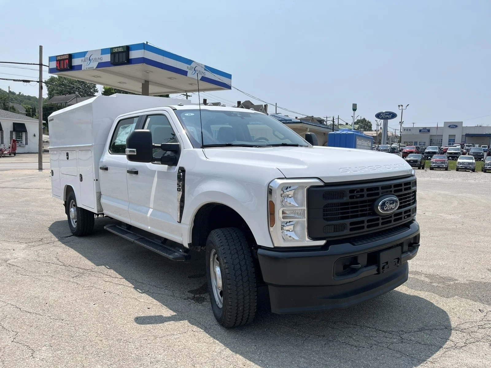 New 2026 Oxford White Ford F-350® XL image 3