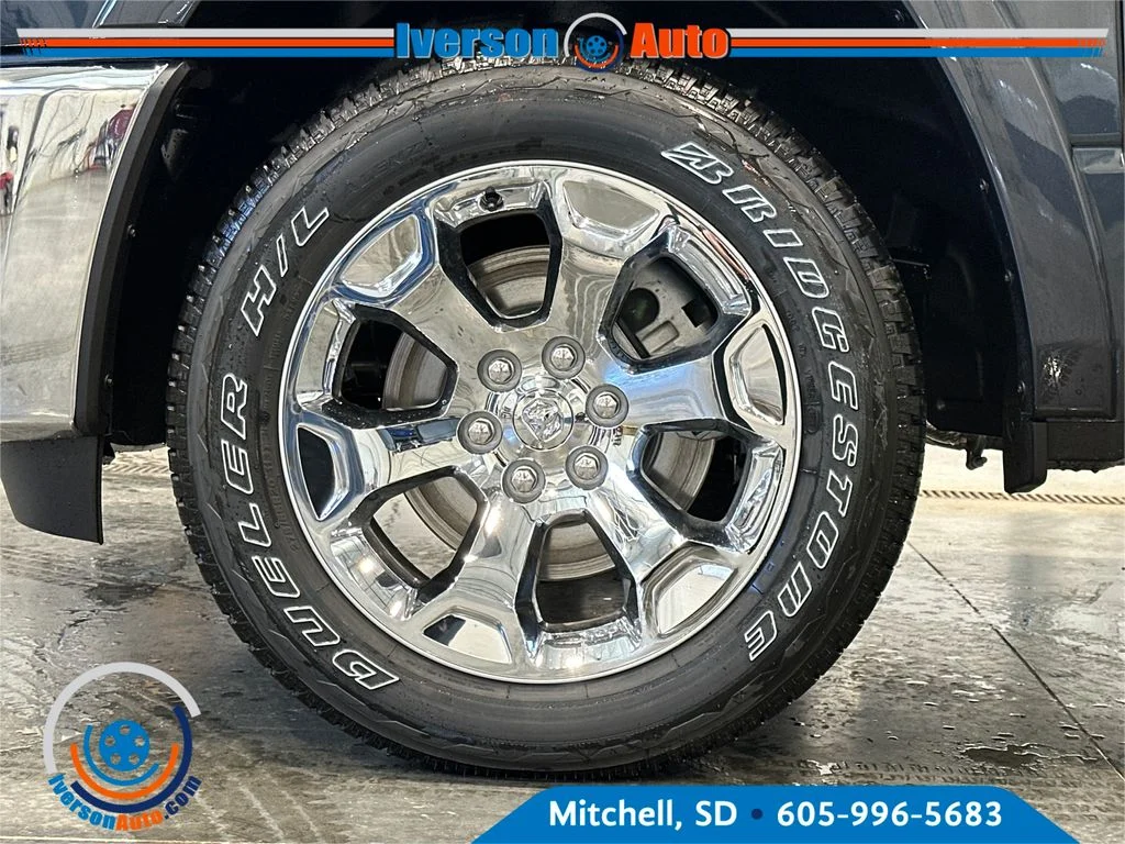 New 2026 Forged Blue Metallic Exterior Paint RAM Big Horn/Lone Star image 9