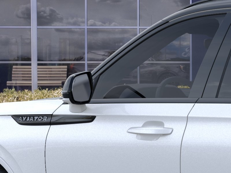 New 2026 Pristine White Metallic Tri-Coat Lincoln Black Label™ image 49