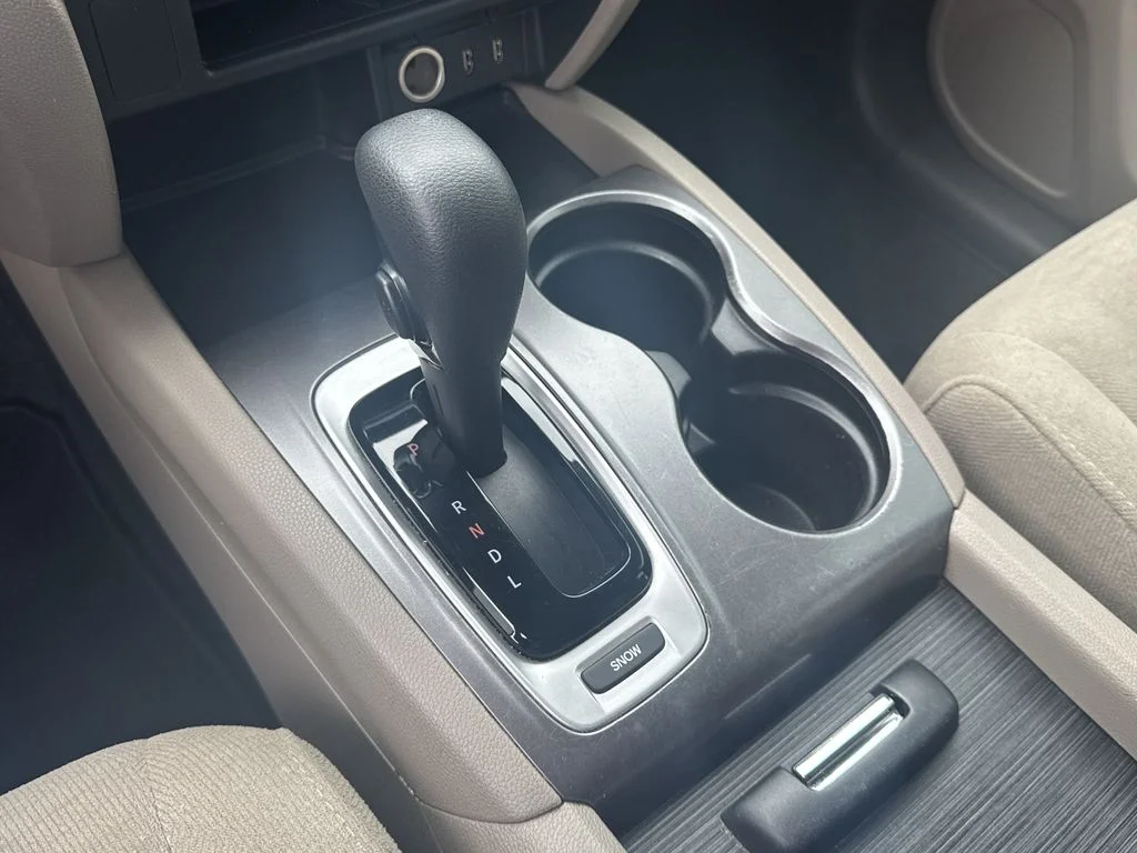 Used 2018 Beige Honda EX image 32