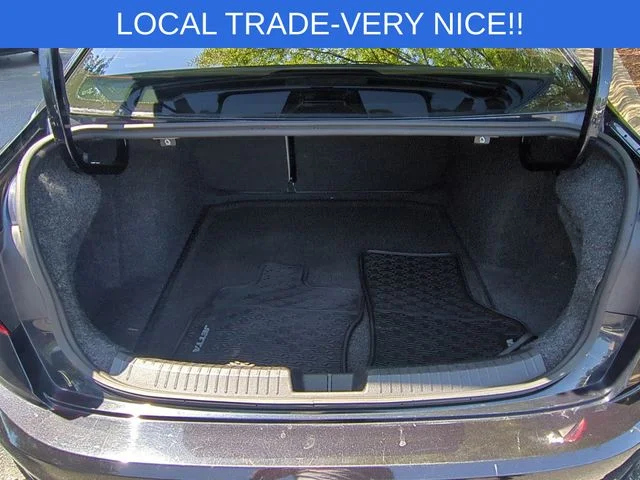 Used 2019 Black Volkswagen SEL image 33