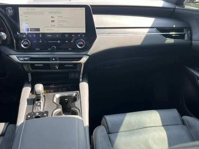 Certified Used 2023 EMINENT WHITE PEARL Lexus 350 Luxury image 14