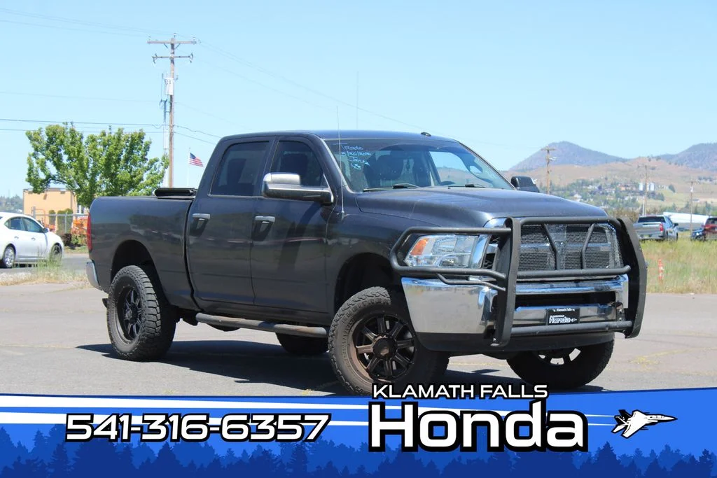 2016 RAM 3500 Tradesman 4X4 Crew Cab SWB's photo