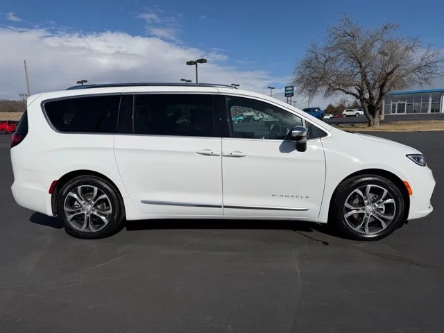 New 2026 White Chrysler Pinnacle image 9