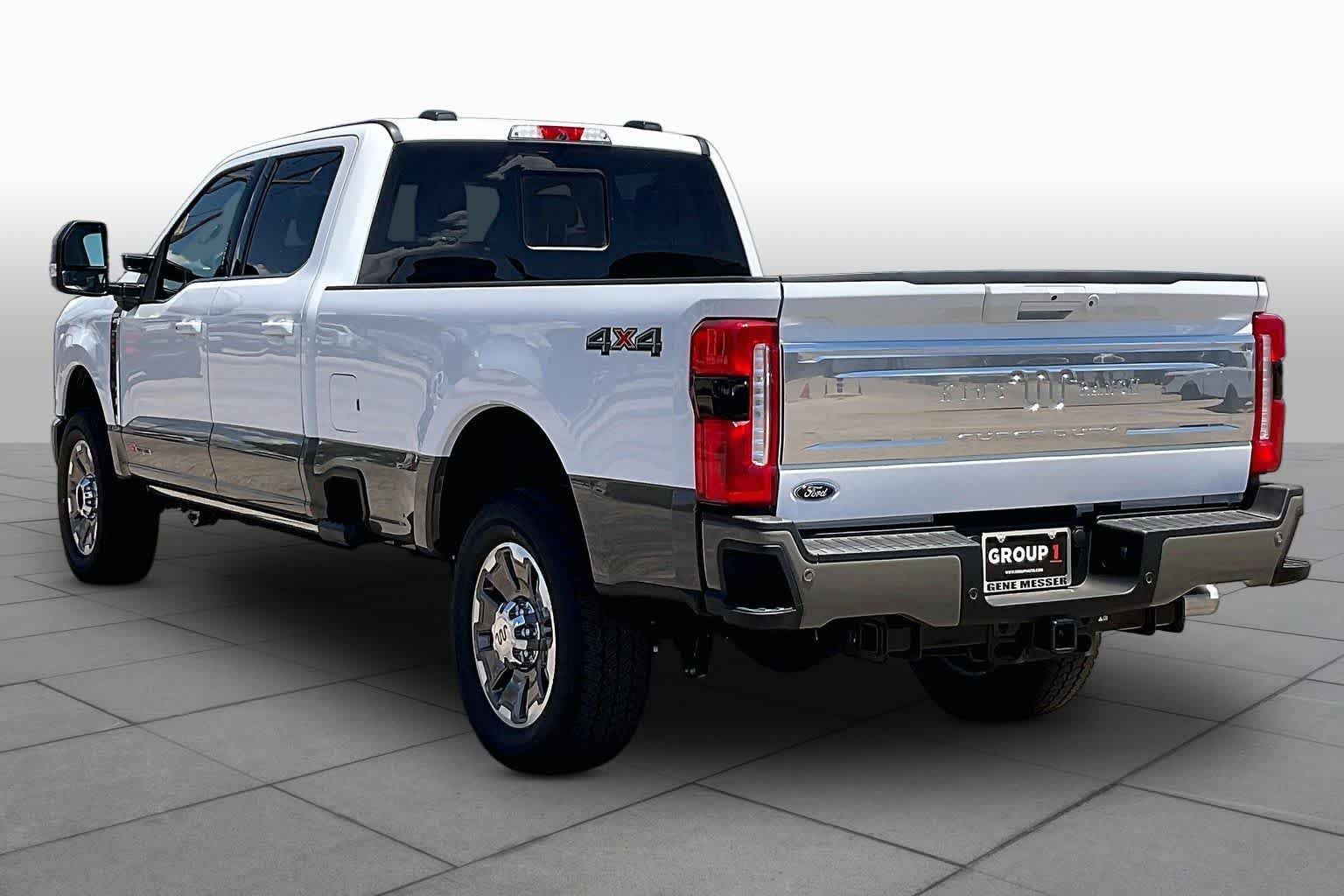 New 2026 Oxford White Ford F-250® King Ranch® image 12