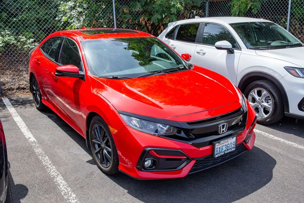 Certified Used 2021 Rallye Red Honda EX image 3
