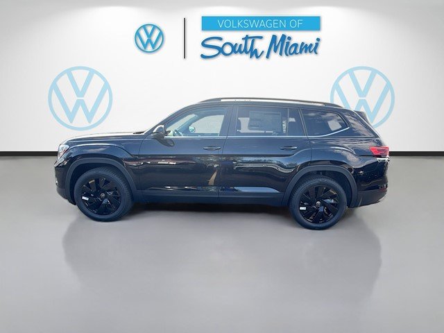 New 2026 Deep Black Pearl Volkswagen 2.0T SE W/TECHNOLOGY image 4