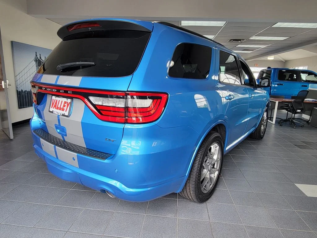 New 2026 B5 Blue Exterior Paint Dodge GT Plus HEMI V8 image 6
