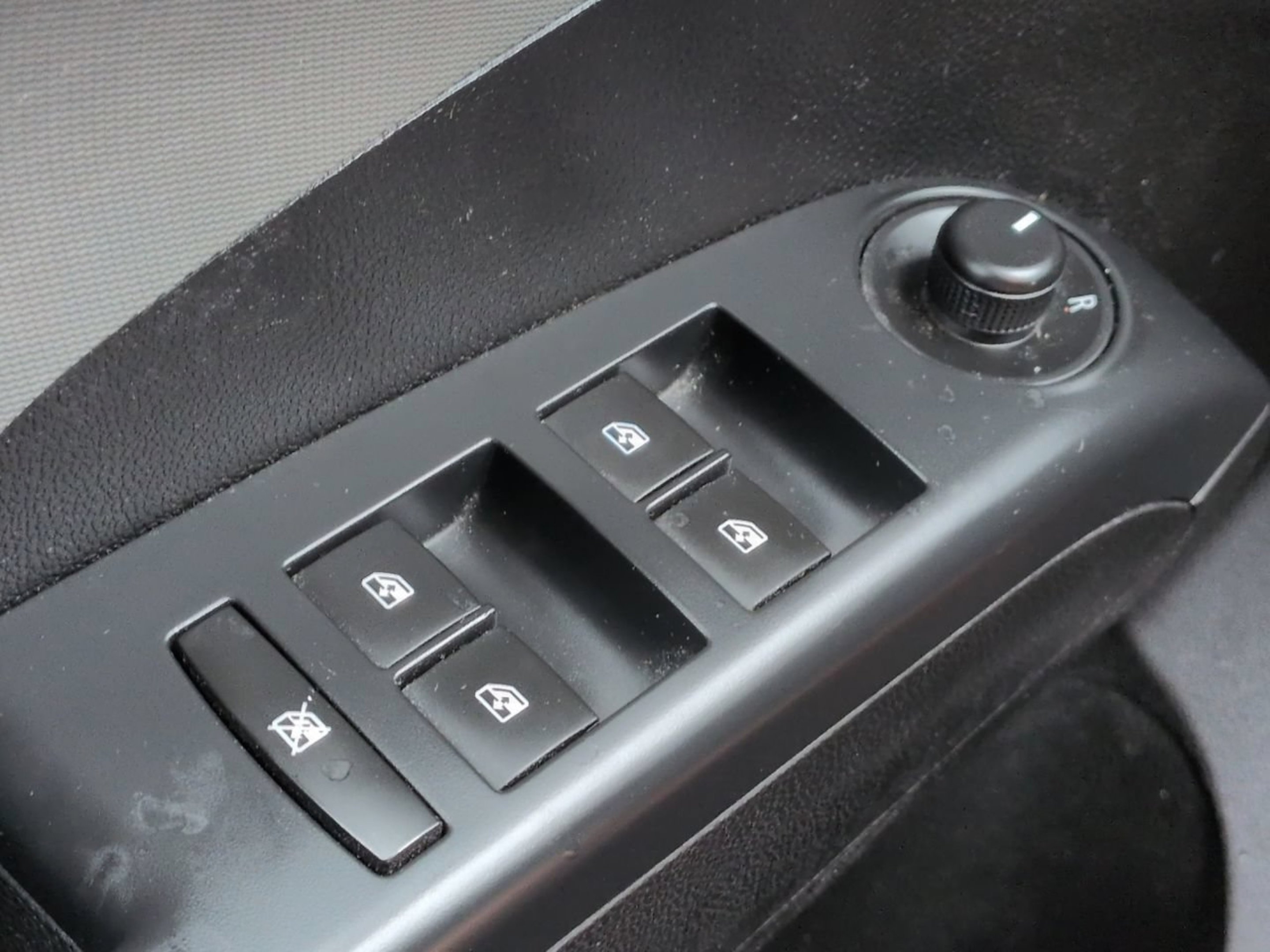 Used 2016 Silver Ice Metallic Chevrolet LTZ image 16