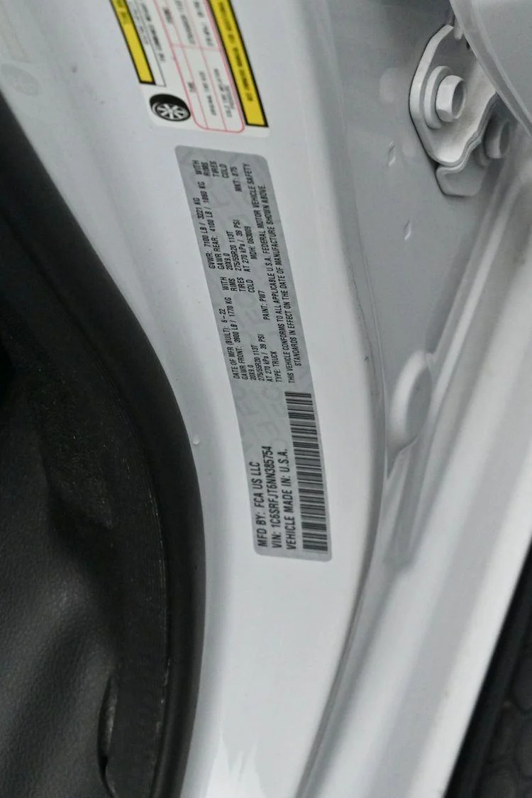 Used 2022 Bright White Clearcoat Ram Laramie image 39