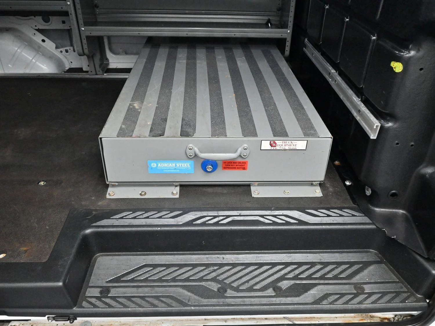 Used 2019  Ford 250 image 12