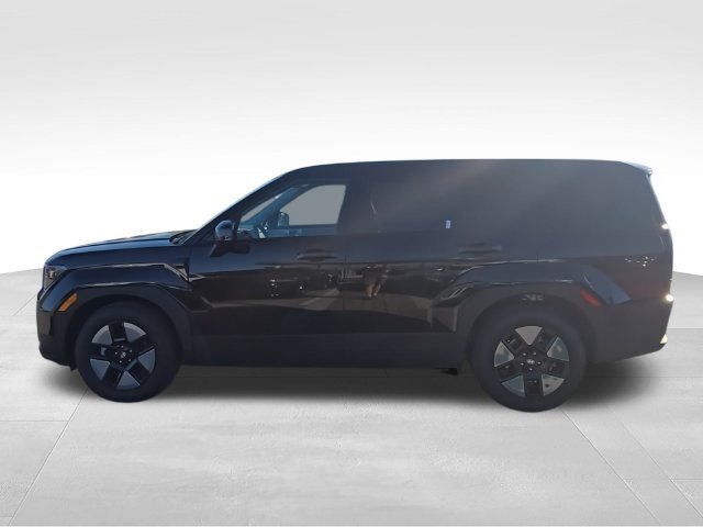 Used 2026 Black Hyundai SE image 5