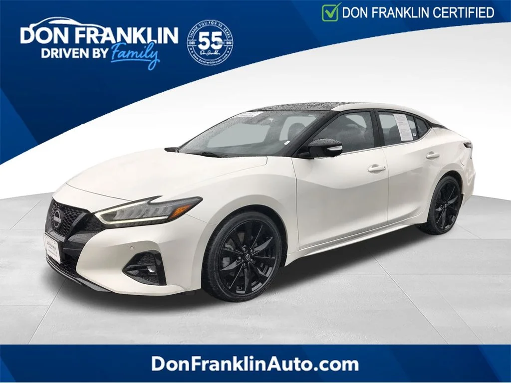 Used 2023 White Nissan SR image 1