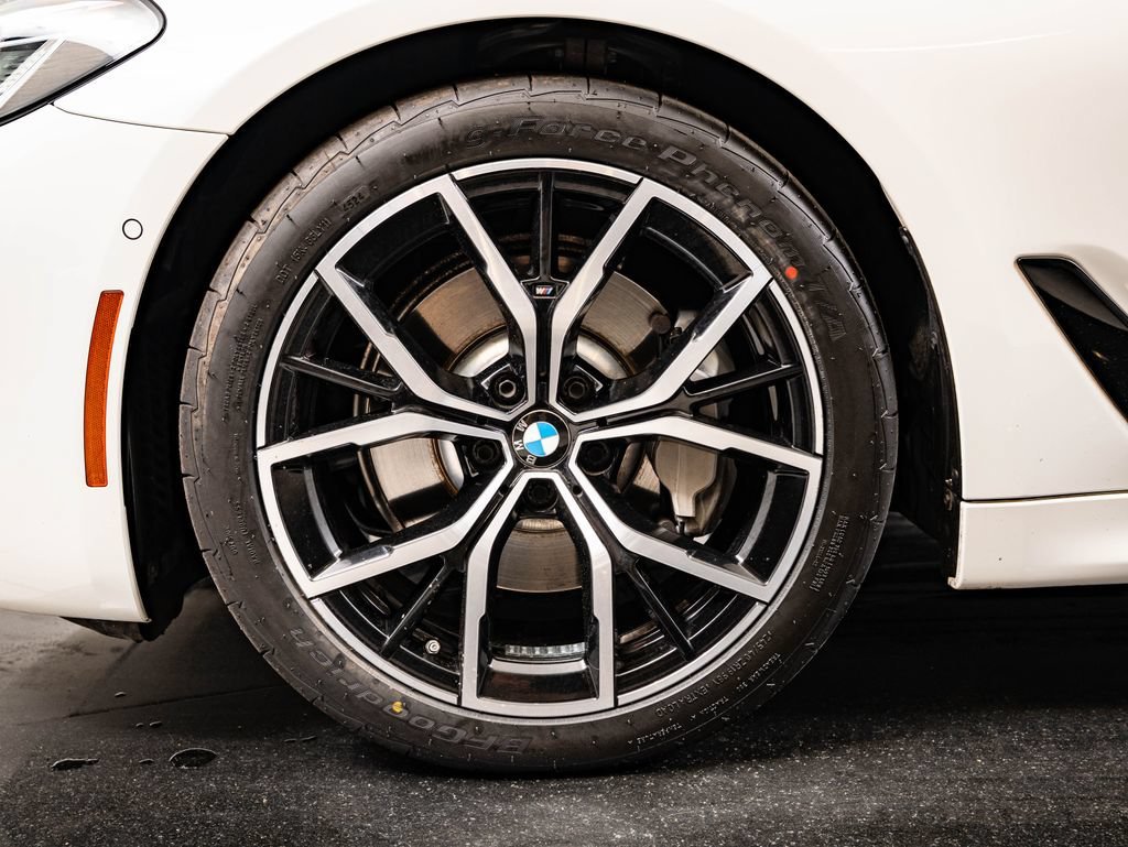 Used 2023 Alpine White BMW 530i xDrive image 13