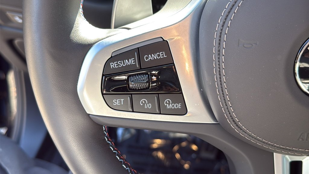 Used 2026 Carbon Black Metallic BMW M60i image 13