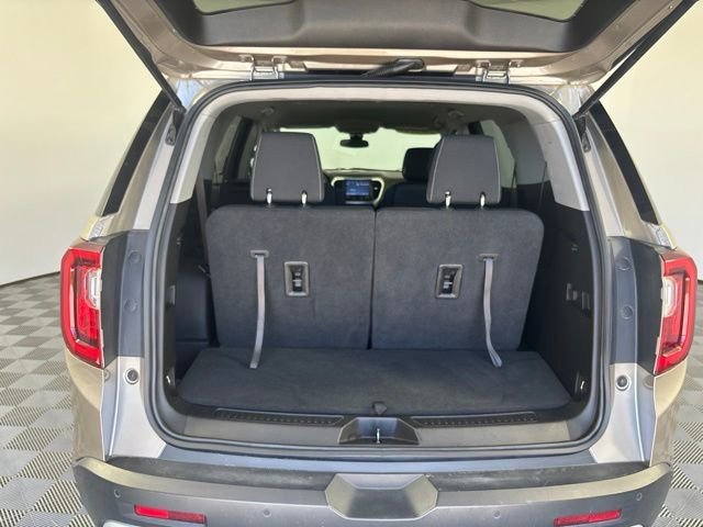 Used 2023 Light Stone Metallic GMC SLE image 28