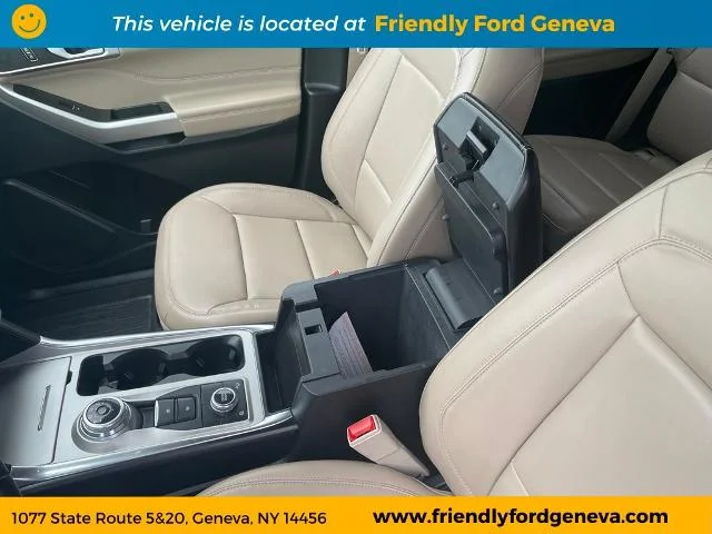 Used 2023 Blue Metallic Ford XLT image 31