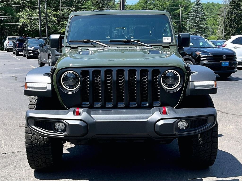 Used 2023 Green Jeep Rubicon image 2